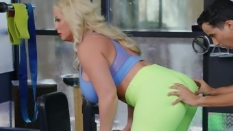 Badwap Gym Sex Video - Gym workout Porn HD Videos - BadWap